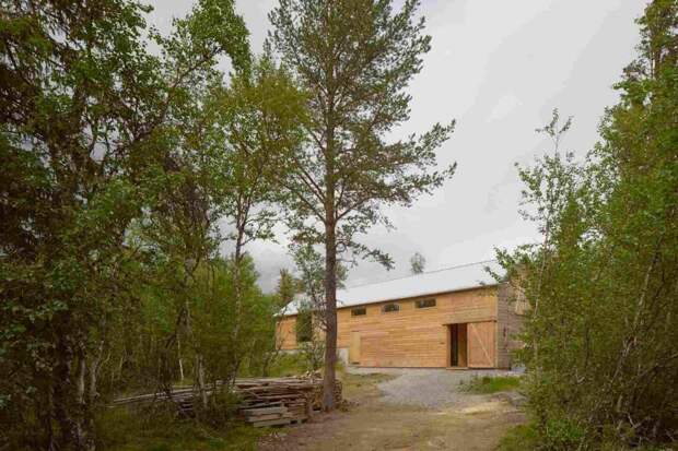 Современный дом из дерева в Швеции