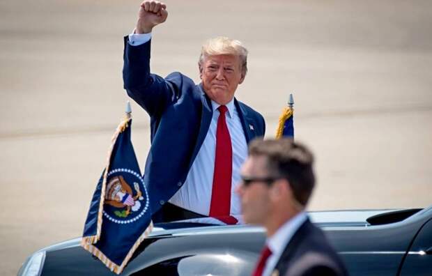 Эксперт: Трамп начал кампанию по смещению Байдена Эксперт: Трамп начал кампанию по смещению Байдена