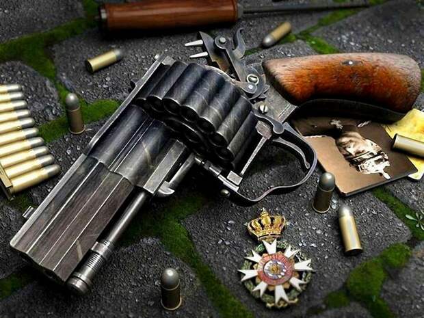 Подборка снимков со странным и необычным оружием