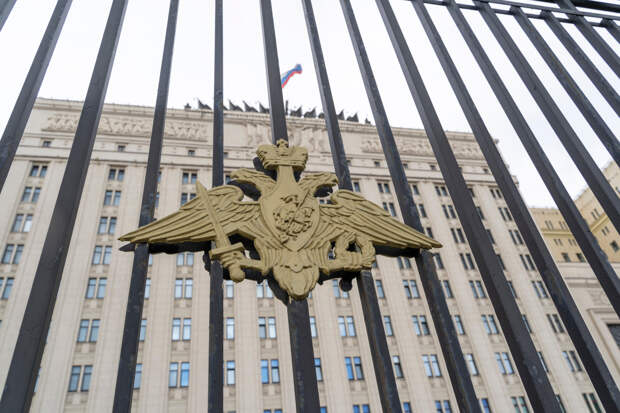 Три министра обороны России: Правду о каждом сказал Виктор Баранец