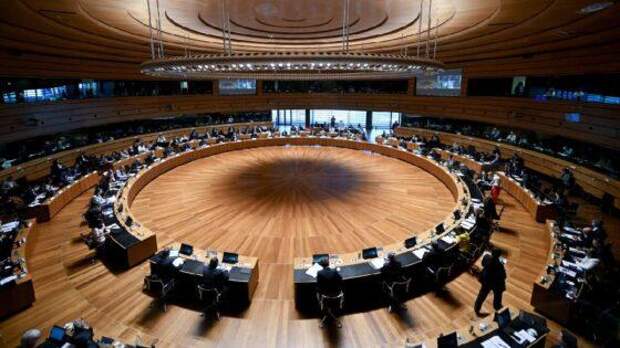 Как Брюссель американской бумажки испугался