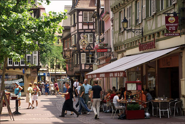 Colmar: Place des Dominicains