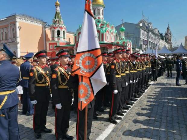 На параде Победы в Москве Тверская область была на земле и в небе