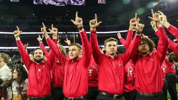 Texas Tech students celebrate.