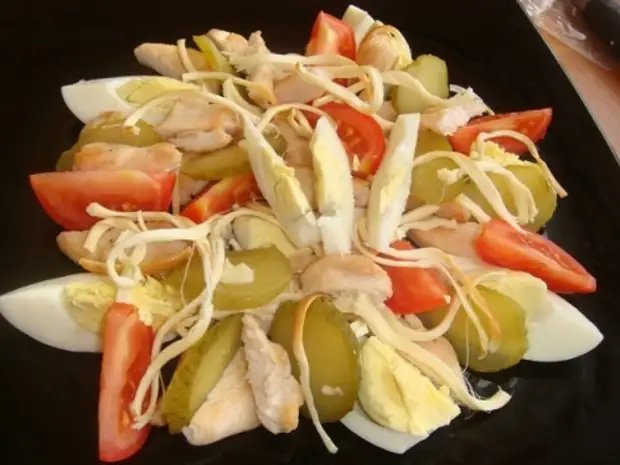 Салат с копченым сыром, вкусных рецептов с фото Алимеро