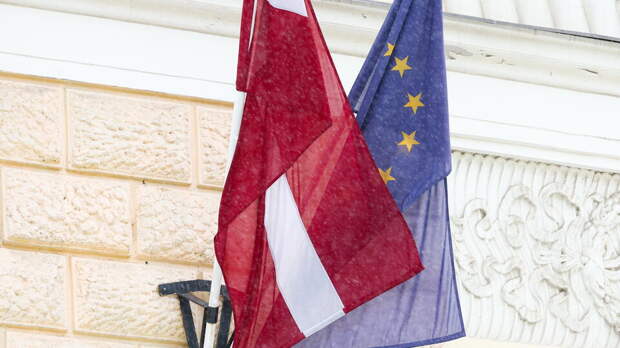 Латвия достроила заграждения на границе с Россией