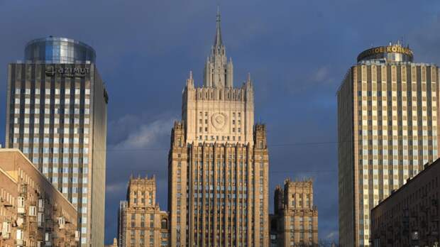 МИД: Россия ответит на любое посягательство на здания дипмиссий на Украине