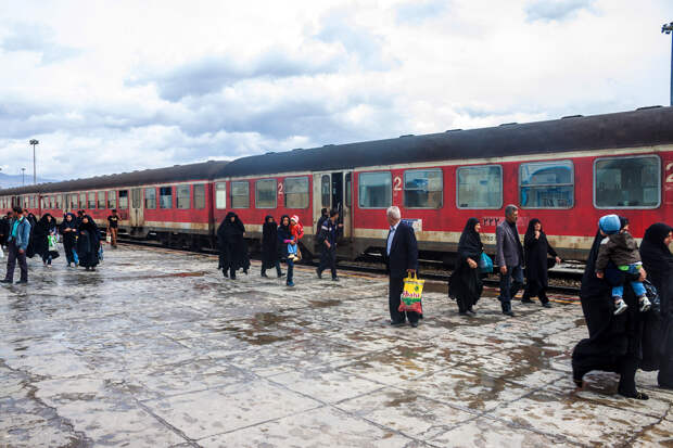 ЦАХАЛ предупредил иранцев об опасности поездок на поездах