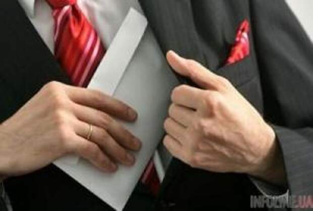 Сотрудник ГСЧС погорел на взятке в 280 тысяч гривен