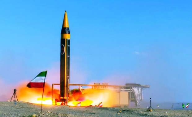 2 300 км до законной цели: Иранская ракета «Хорремшехр-4» спокойно добивает до Киева