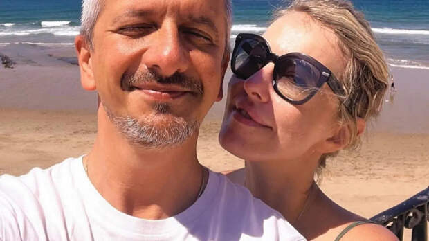 Собчак и Богомолов показали фото из круиза по Латинской Америке