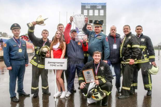 Победители Чемпионата по боевому развертыванию. Фото: Департамента ГОЧСиПБ г.Москвы