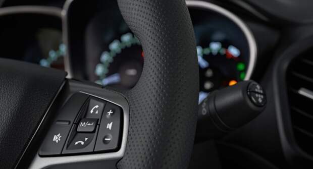 «АвтоВАЗ» начал сборку внедорожников Lada Niva с одинаковыми шильдиками