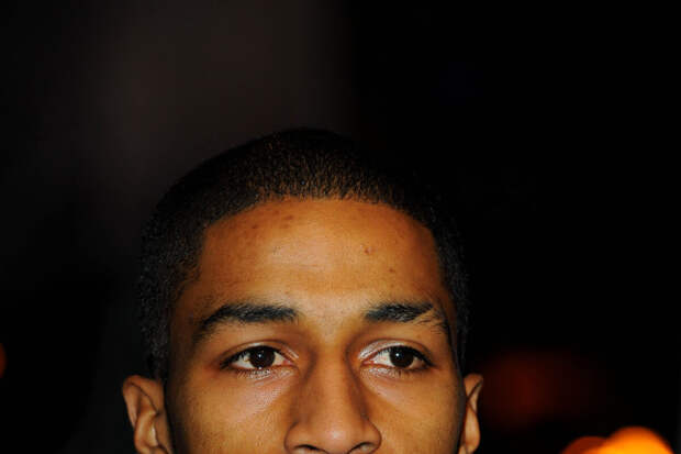 Актер Луис Кордис из "Гарри Поттера" объявил о третьей беременности жены