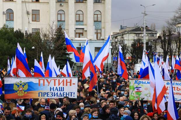 Аксёнов: много лет крымчане были разделены с Россией, но продолжали чувствовать свою неразрывную связь с любимой Родиной