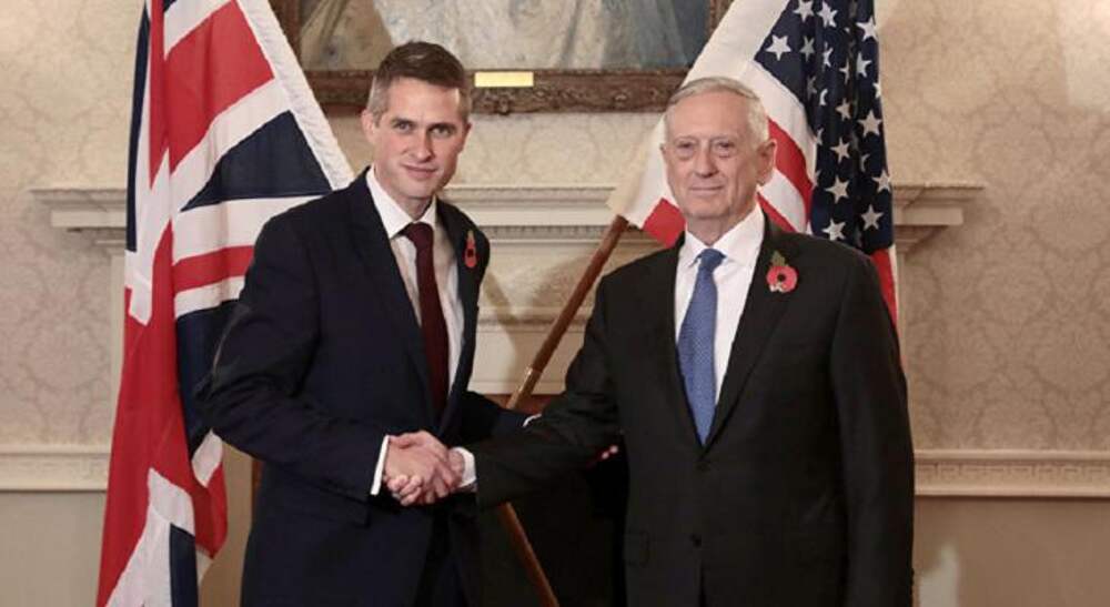 Сша и британия стоят за терактом. Глава Минобороны Британии и США. Фото министров обороны Европы и США И Британии.