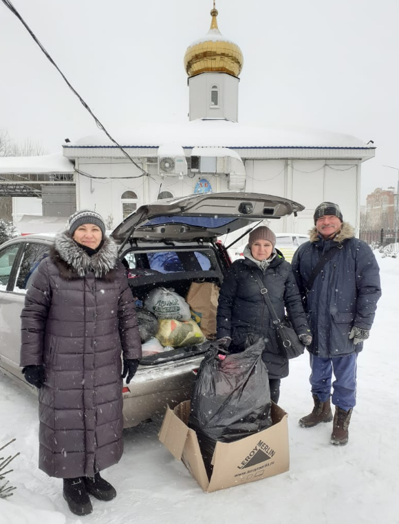 Многодетные семьи из Куркина и Тверской области получили гуманитарную помощь