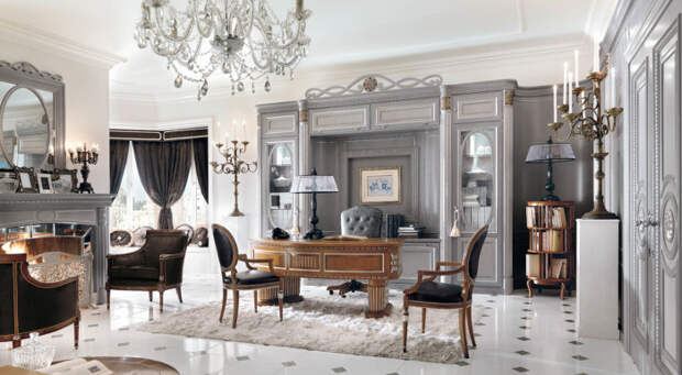 Роскошный домашний офис в аристократическом стиле. 
