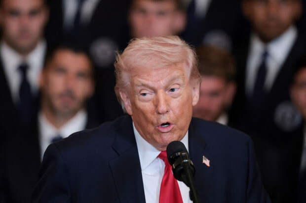 Трамп: США помогут странам, обеспечивающим безопасность Ормузского пролива