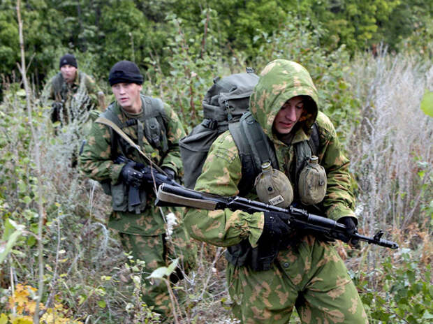 Вода - стратегически важный продукт для солдата в условиях военных действий / Фото: forum.greyguard.ru