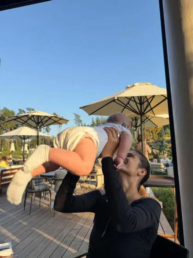 Виктория Петрова с сыном