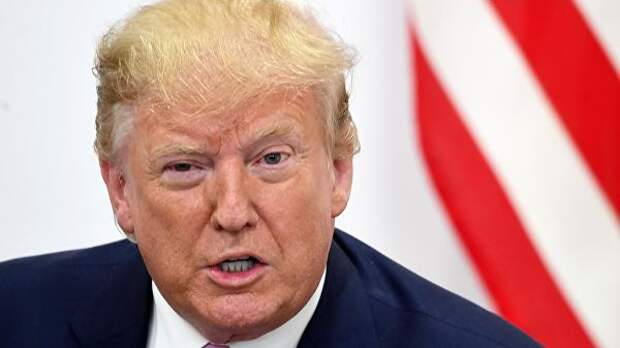 Президент США Дональд Трамп во время беседы с президентом РФ Владимиром Путиным на полях саммита Группы двадцати в Осаке. 28 июня 2019 Президент США Дональд Трамп во время беседы с президентом РФ Владимиром Путиным на полях саммита Группы двадцати в Осаке. 28 июня 2019