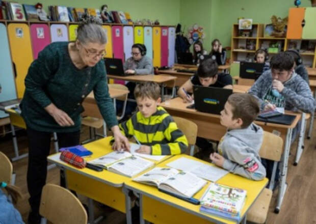 Ситуация «угрожающая»: в школах Киева и учителя, и дети все меньше используют украинский язык Ситуация «угрожающая»: в школах Киева и учителя, и дети все меньше используют украинский язык