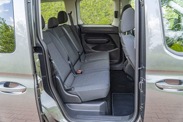 Диван Volkswagen Caddy