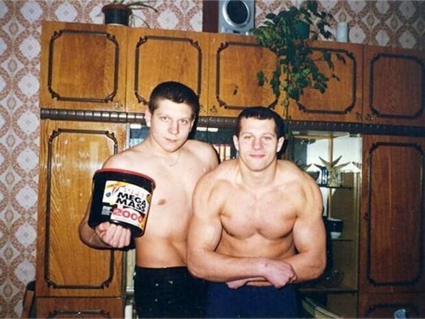 Александр и Федор Емельяненко дома Александр и Федор Емельяненко дома