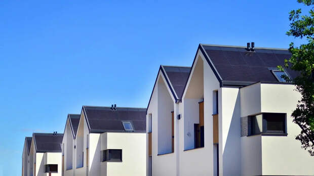 Госдума приняла в I чтении закон о использовании солнечных батарей в квартирах