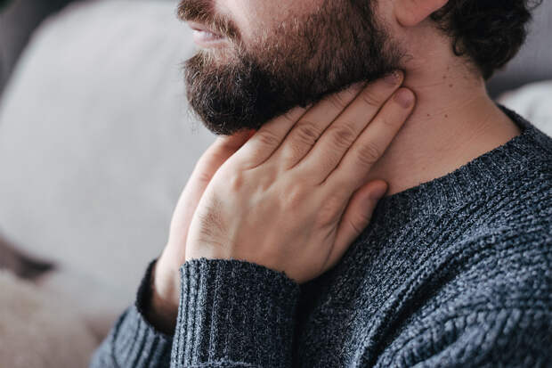 Мужчина поужинал и исцелился от мучившего его 35 лет недуга