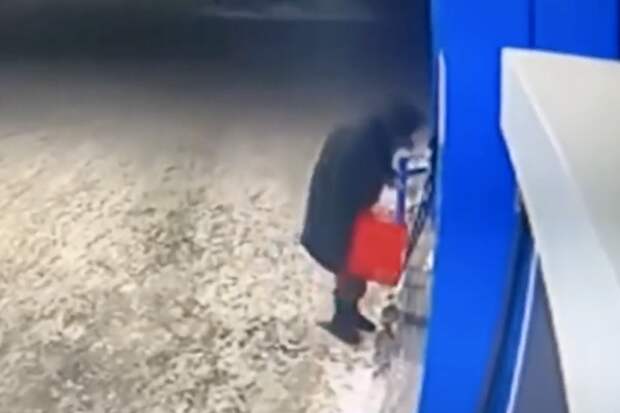 На Алтае задержали студентку, пытавшуюся поджечь железнодорожный шкаф