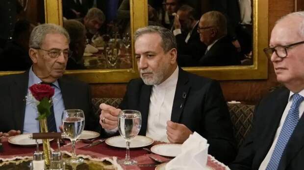 Иран сулит США «вселенское богатство», чтобы предотвратить атаку – FT