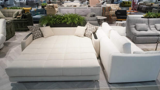 Более 90 россиян стали жертвами мебельной мошенницы