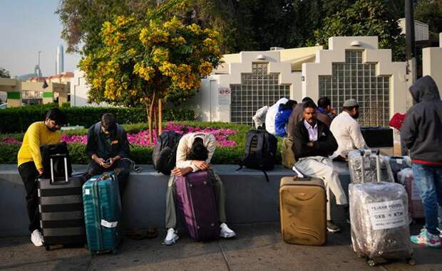 «А это у вас форс-мажор!»: Российских туристов гонят в шею из отелей Эмиратов — но надежда появилась