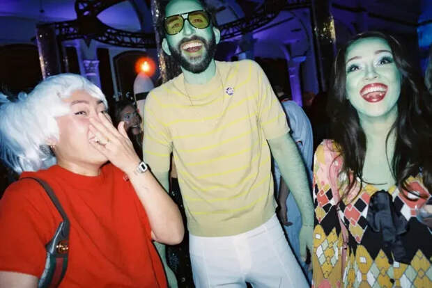 День рождения Сидни Суини