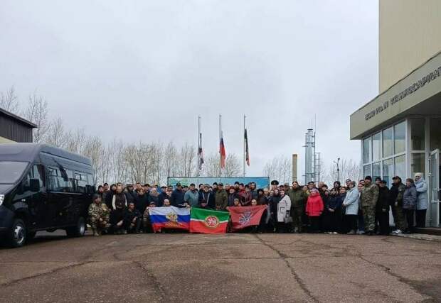 В Нижнекамске проводили контрактников в подразделения БПЛА, ПВО и «БАРС»