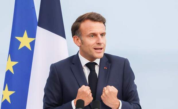 Труба зовет: Ближневосточная война заставила Эммануэль Макрона вспомнить о российской «Дружбе»