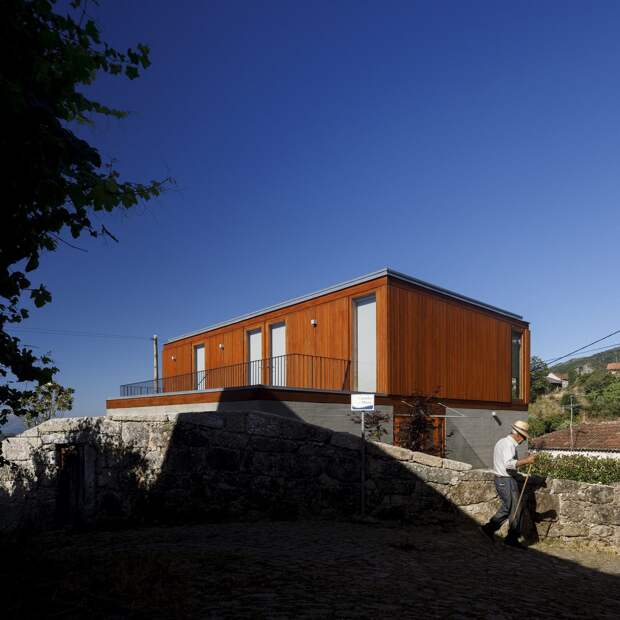 Современный сельский дом для загородного отдыха в Португалии