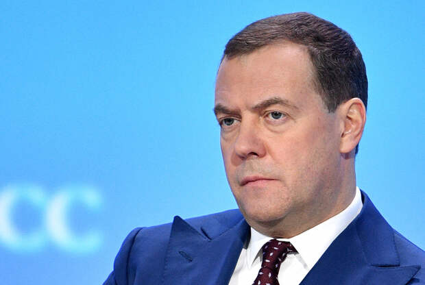 Полистал-то вчера вечером от ничего делать полистал телеграмм-канал Дмитрий Анатольевича. Волосы дыбом встали.-4