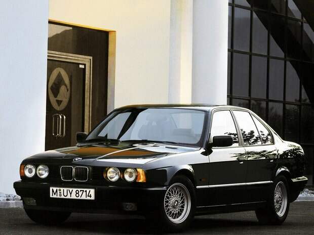 BMW 5-Series (E34)