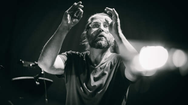 8.03 Сергей Ахунов — «Эскизы» в Центре Сергея Курёхина