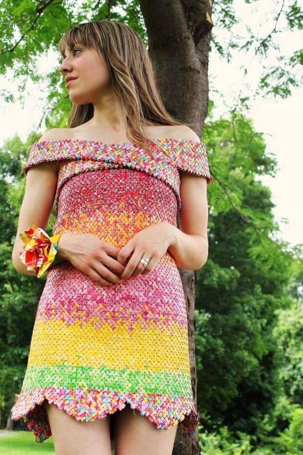 платье из обёрток от жевательных конфет, платье из обёрток Starburst, Эмили Сейлхэмер, Emily Seilhamer