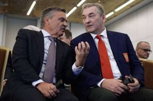 Рене Фазель (слева) и Владислав Третьяк Рене Фазель (слева) и Владислав Третьяк