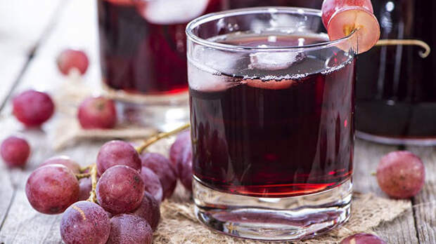 Мясников предупредил об опасности одного сока