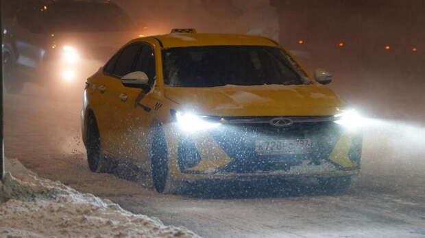 В России могут ограничить цены на такси во время непогоды