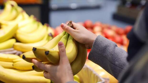 Бананы названы самыми популярными фруктами среди россиян