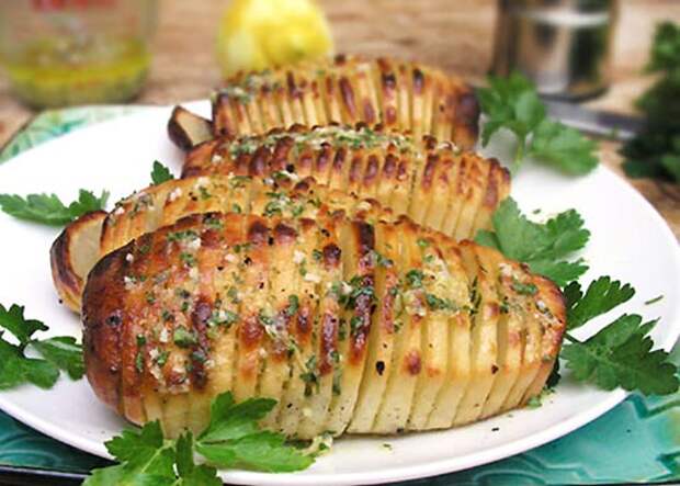 как запечь картошку в духовке вкусно и быстро