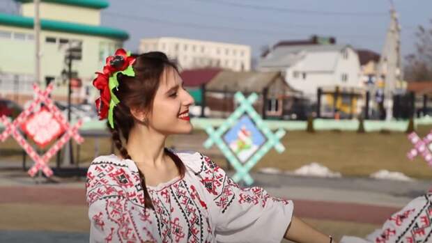 Правительство Петербурга поблагодарили за развитие молдавской культуры