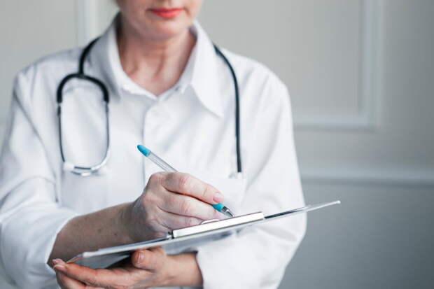 Российские медики стабилизировали состояние отца главкома ВСУ Сырского — SHOT